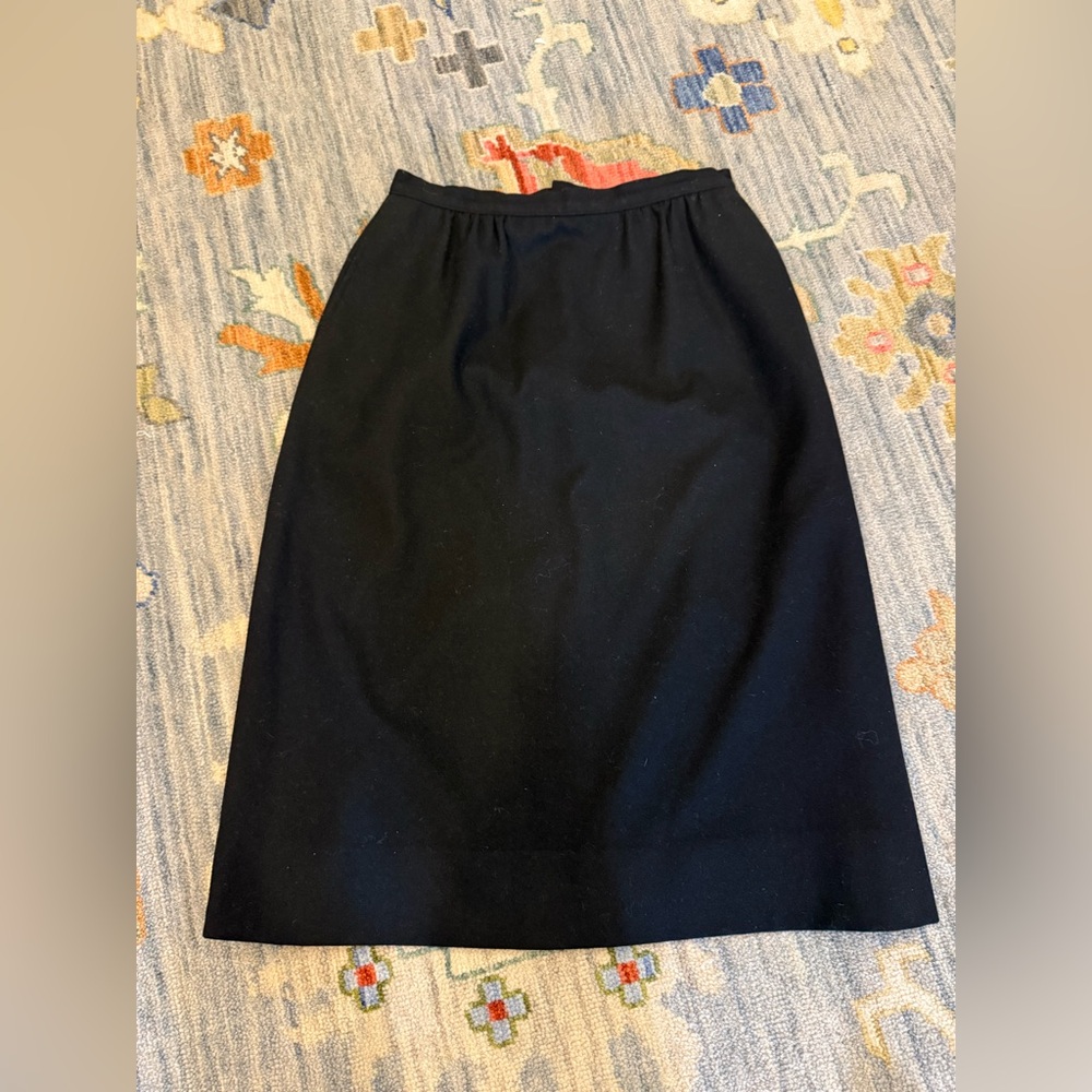 Vtg Pendleton 100% Virgin Wool A-Line Skirt Classic Black Size 12 Made in USA